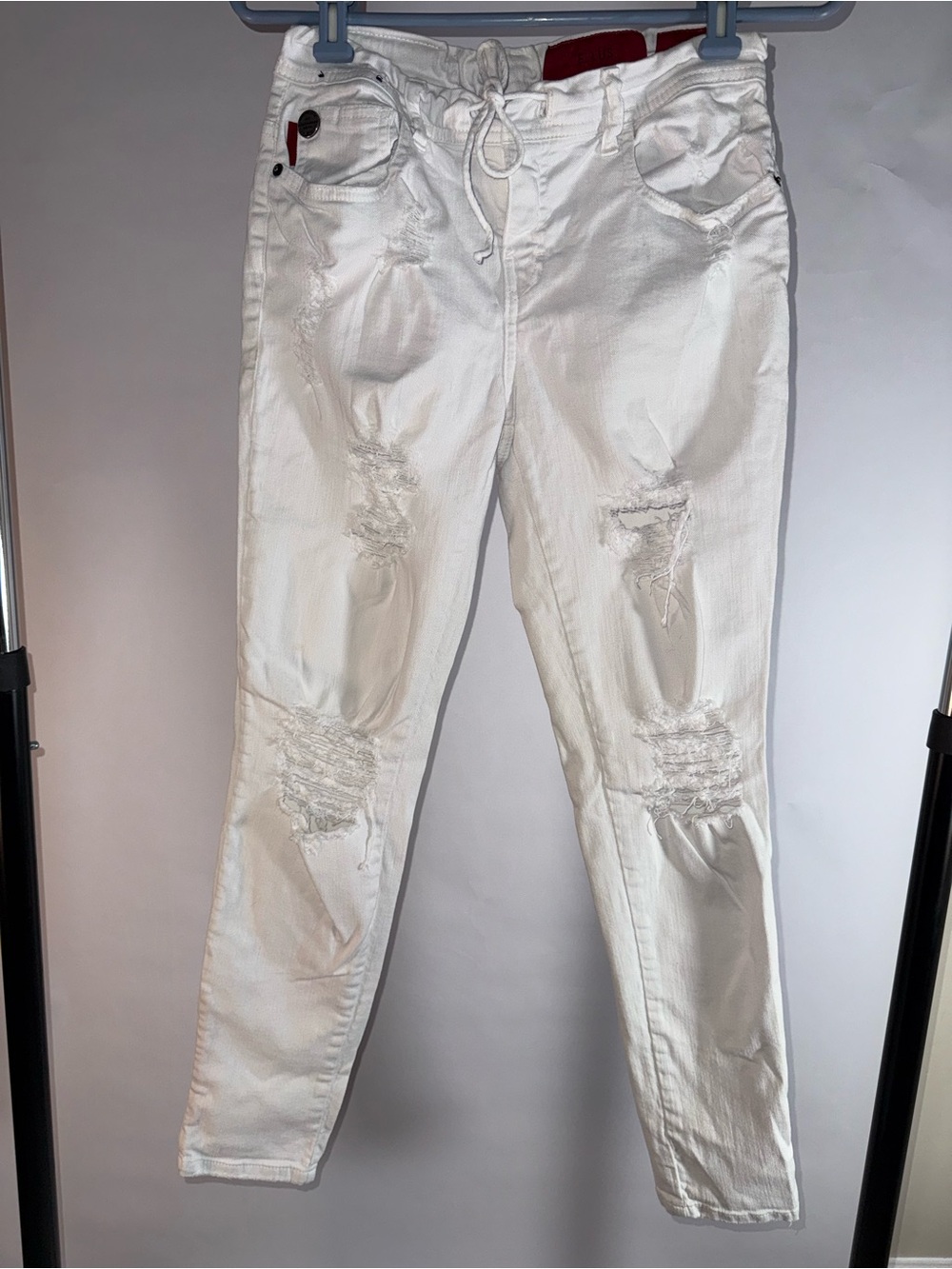 White Distressed Women’s Jeans - Ripped Skinny 34
